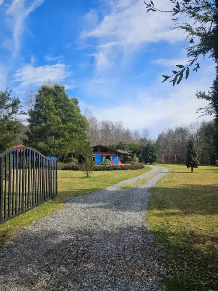 Casa de 400 m² en arriendo en parcela del condominio Río Azul, Villarrica