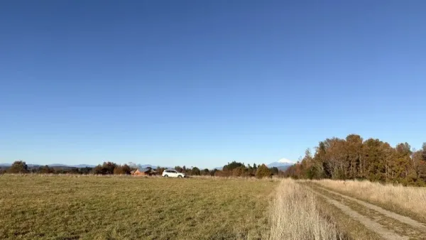 Parcela de 5.000 m² en Praderas de Nancahue, Loncoche, con rol propio y vista a dos volcanes